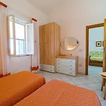 Casa Serena Vista Mare - Goelba Διαμέρισμα *