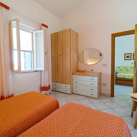 Casa Serena Vista Mare - Goelba Apartament *