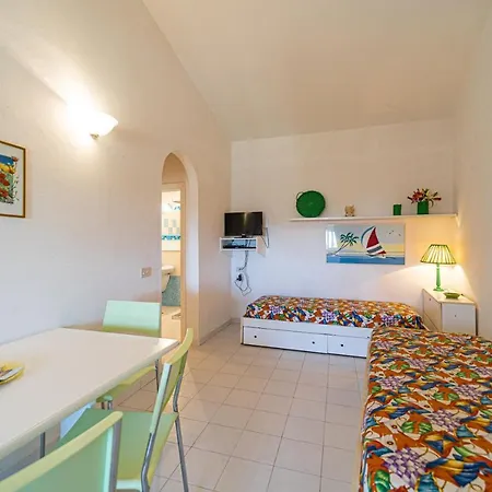 Casa Serena Vista Mare - Goelba Lejlighed