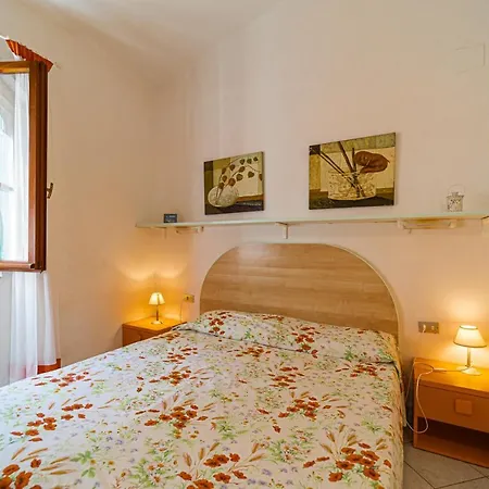 Casa Serena Vista Mare - Goelba Apartament