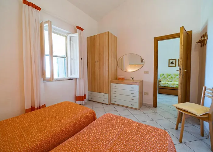 Casa Serena Vista Mare - Goelba Apartment *