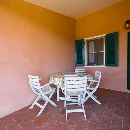 Casa Serena Vista Mare - Goelba * كابوليفيري